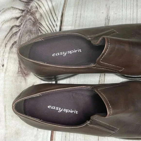 Easy Spirit Women’s Leather Slip On Shoes 7M Brown Wedge Diane’s - Picture 8 of 9